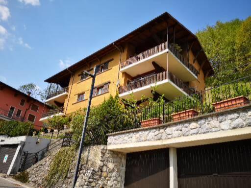 Manzoni Aparts San Pellegrino Terme Εξωτερικό φωτογραφία